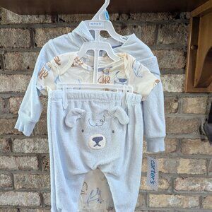 Carter's  3-Piece Baby Set - Bear Hoodie, Dog Bodysuit & Pants (6 Months)
